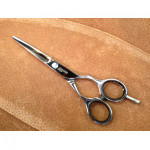 Jaguar "Diamond " 5.5" Champion Class Gold Line scissor.